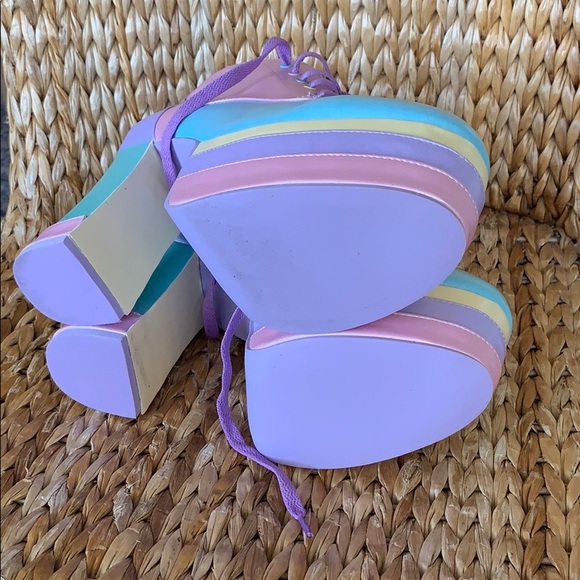 NIB Sugar Thrillz Pastel Platform Oxfords - Picture 7 of 8